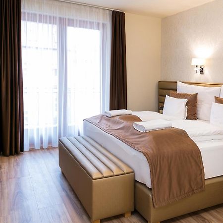 Foter Rezidencia 3 Appartement Győr Buitenkant foto