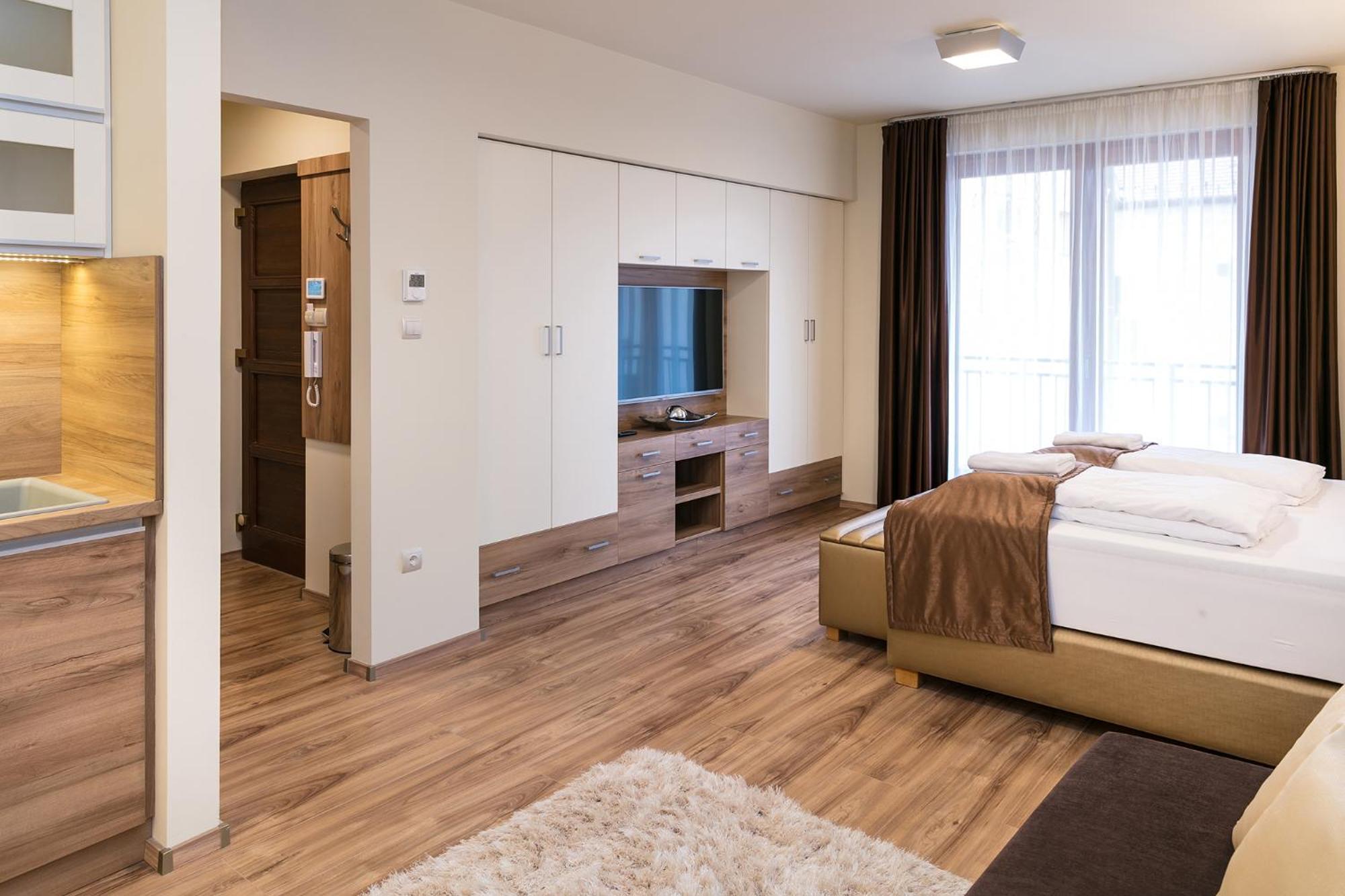 Foter Rezidencia 3 Appartement Győr Buitenkant foto