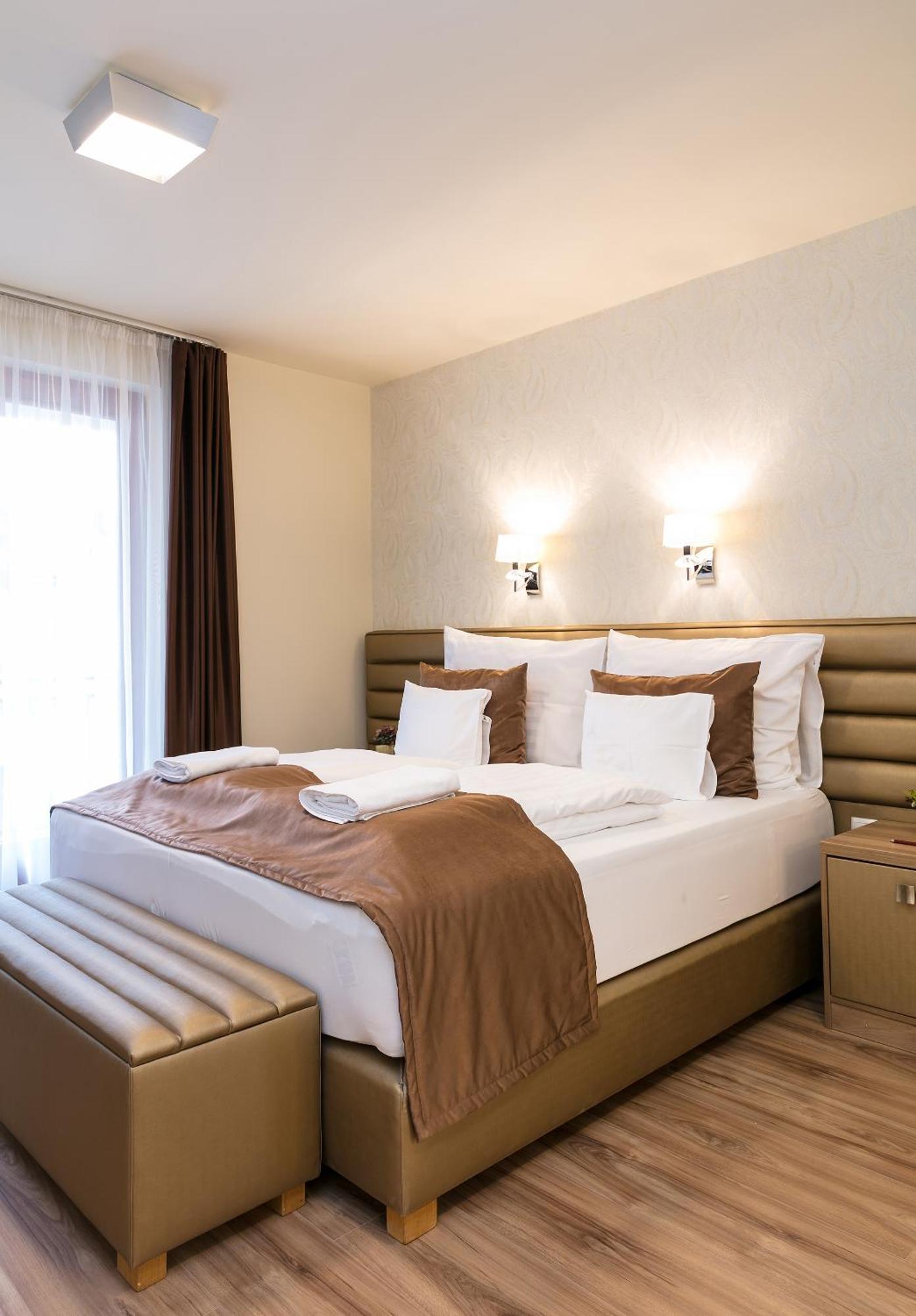 Foter Rezidencia 3 Appartement Győr Buitenkant foto